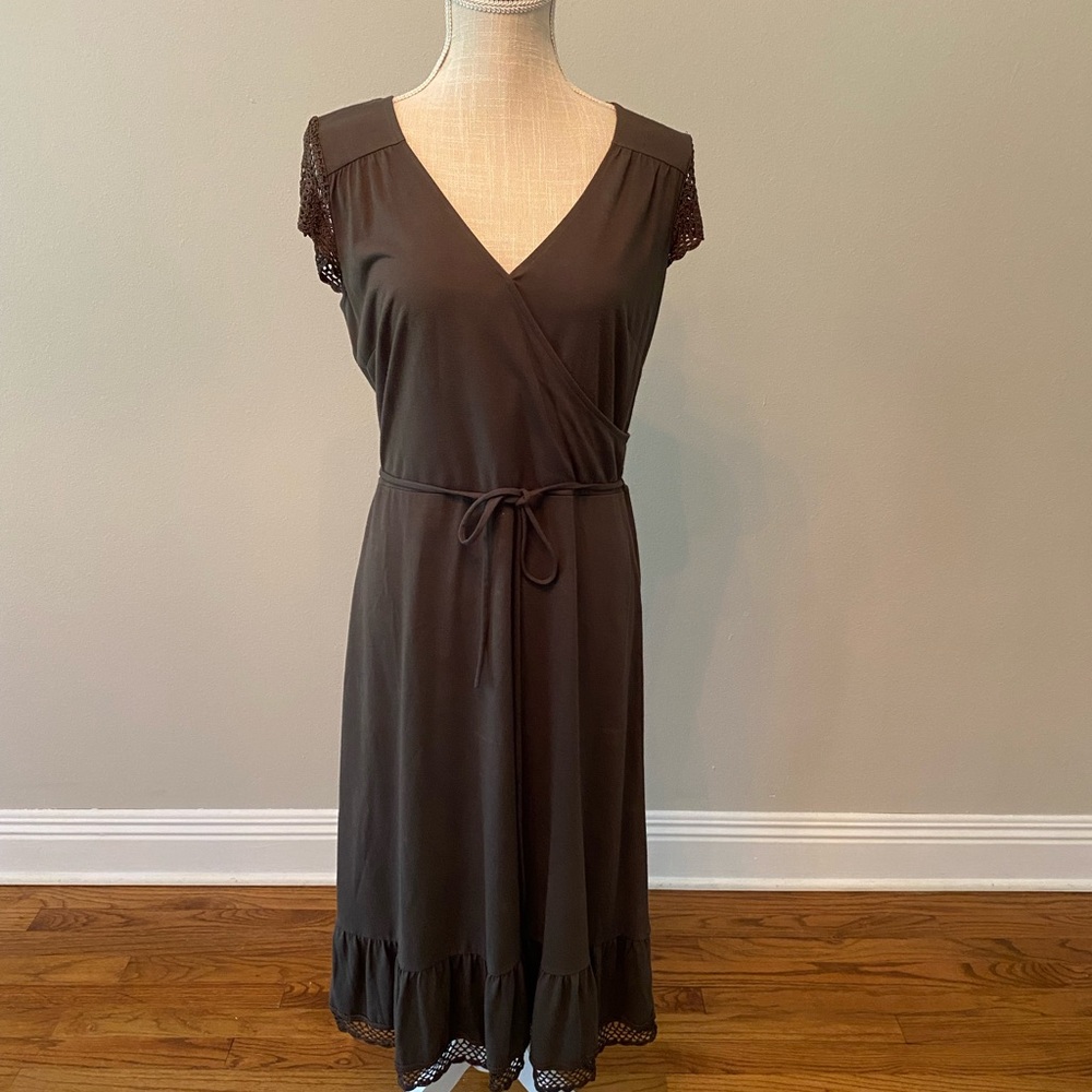Ann Taylor Loft dress with crochet detail sleeves and hem.